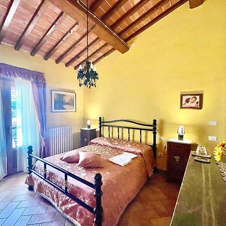 Agriturismo Rosa Dei Venti Pomarance Exteriör bild