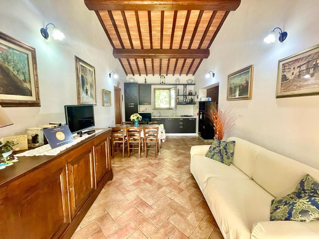 Agriturismo Rosa Dei Venti Pomarance Exteriör bild